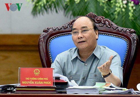 Government determined to achieve growth target - ảnh 1